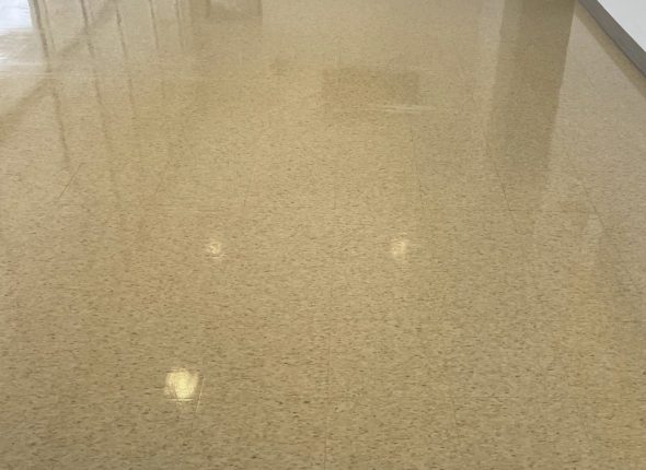 Steinfußboden indoor-nachher-Bild