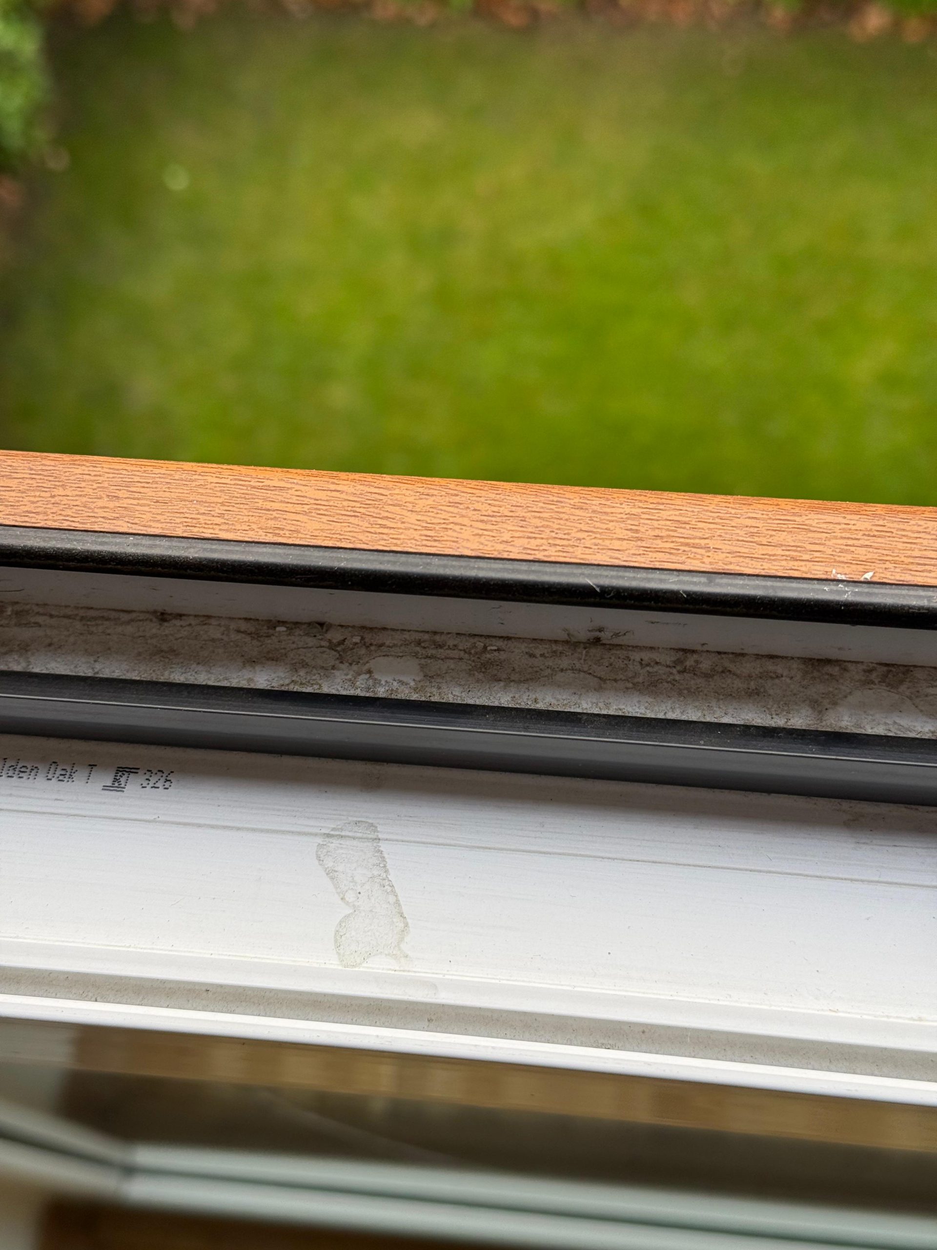 Bild Fensterrahmen-innen vorher