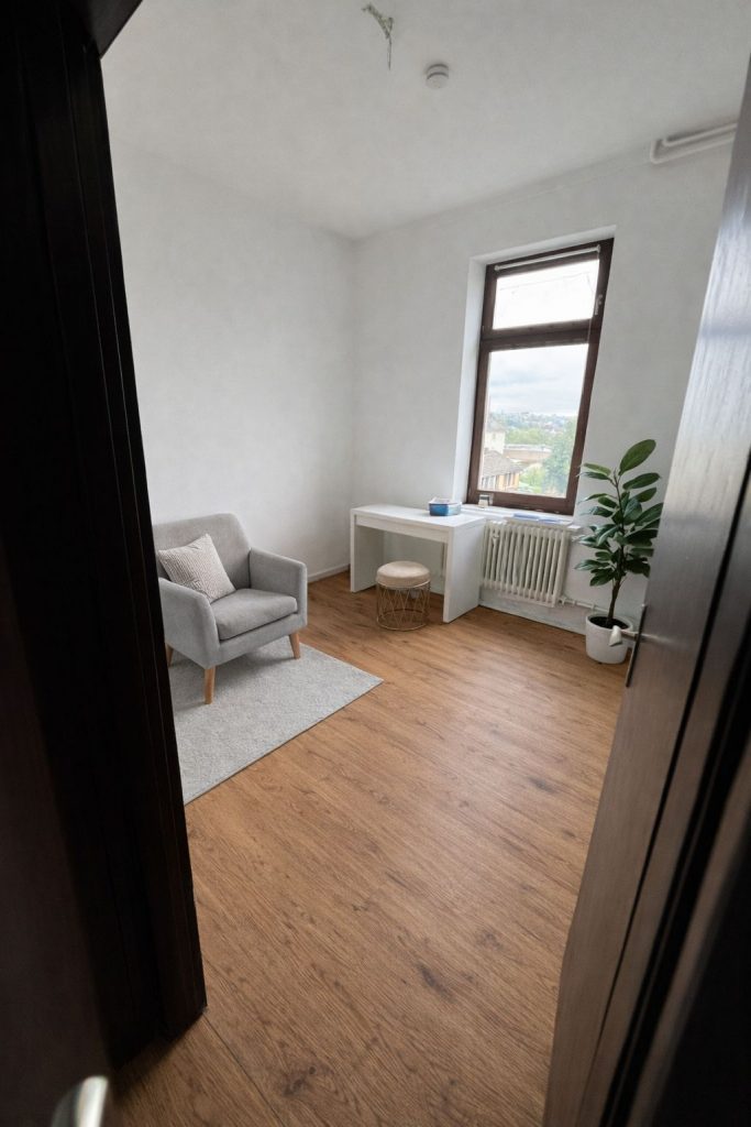 Bild vom Zimmer nach dem Aufräumen